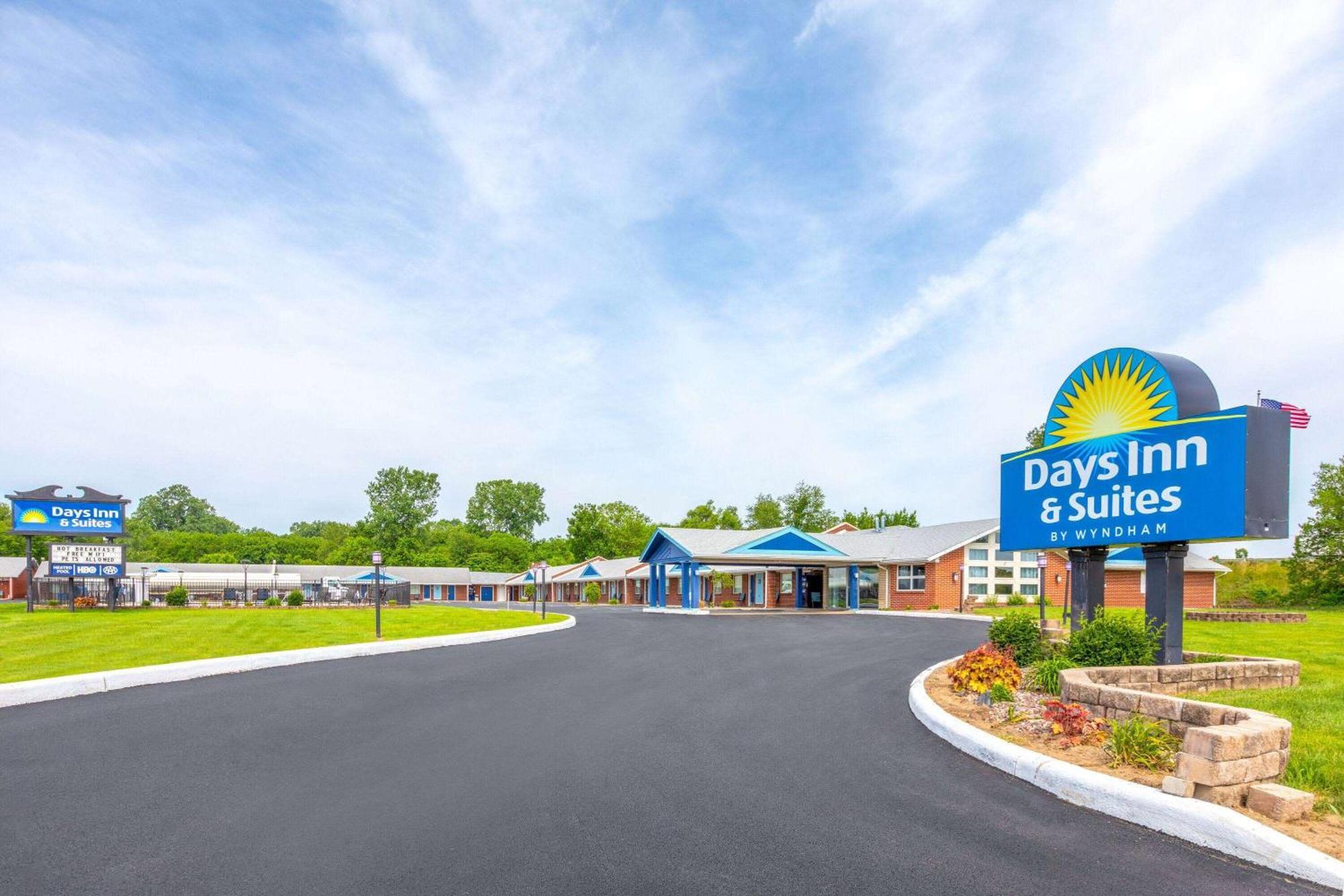 Days Inn By Wyndham Wauseon Exterior foto